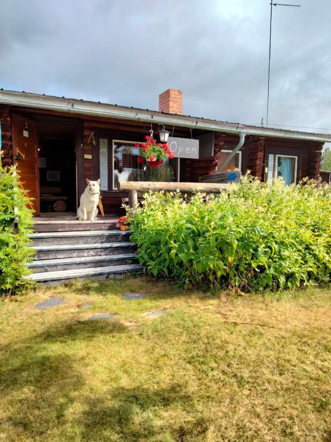 Hotel Laetasenonmajat Enontekiö Exterior foto
